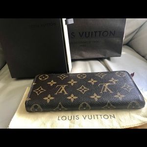 Authentic Louis Vuitton wallet